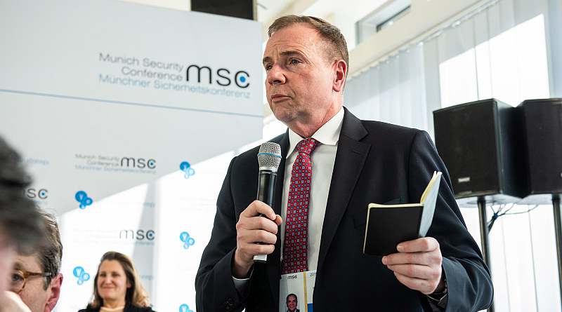 General Ben Hodges: True security guarantees for Ukraine can only be ensured by itself.