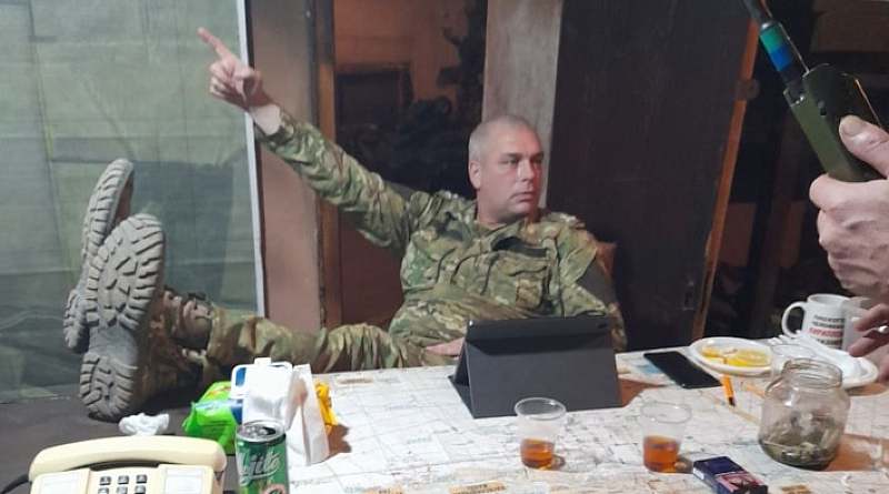 "Heroes" of a country of degenerates