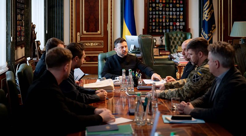 The need for a mature, not amateur, foreign policy