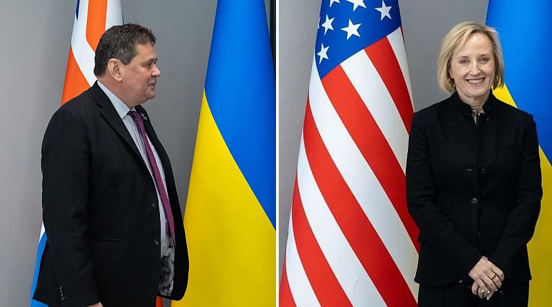 Poroshenko met with the British Ambassador and the U.S. Chargé d'Affaires in Ukraine (photo).