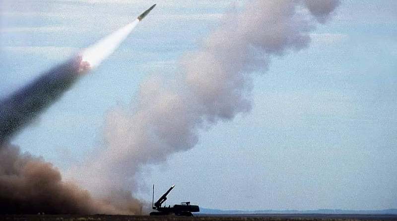 Even high-tech theorists remain theorists