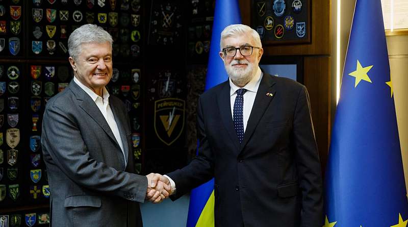 Poroshenko met with the Ambassador of the Slovak Republic to Ukraine, Pavel Vizdal (photo)