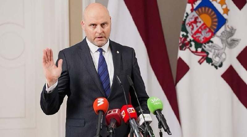 Latvia declares a trade boycott against Russia.