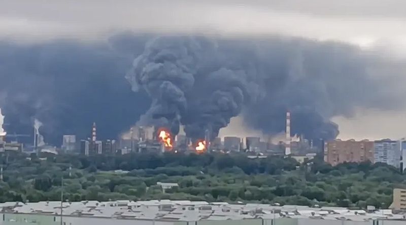 How will the "war of cities and tankers" between Moscow and Kyiv turn out
