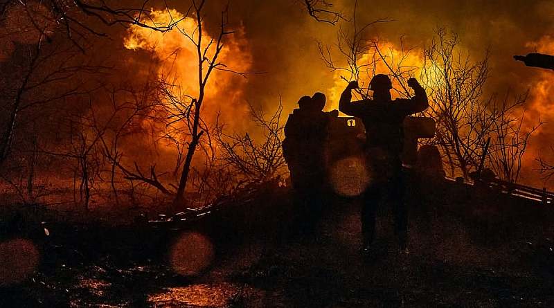 With cards in hand. Ukraine enters another wartime autumn and winter