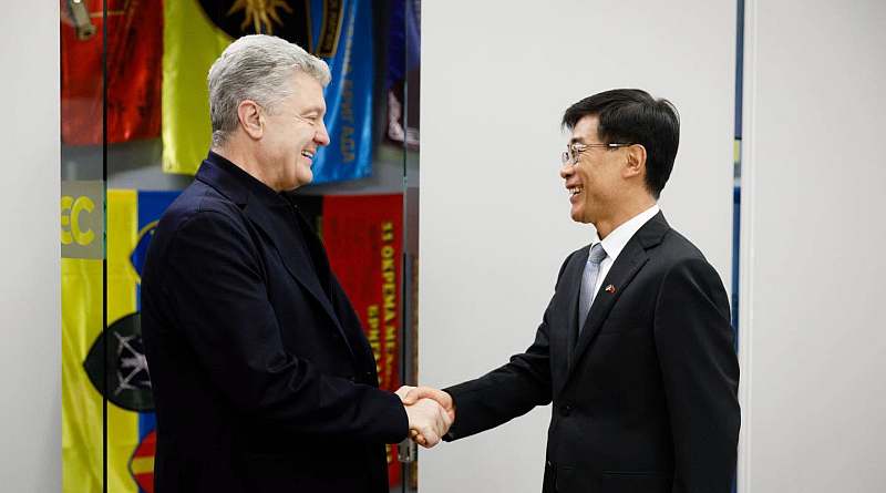 Petro Poroshenko met with the Chinese Ambassador to Ukraine, Ma Shenkun (photo)