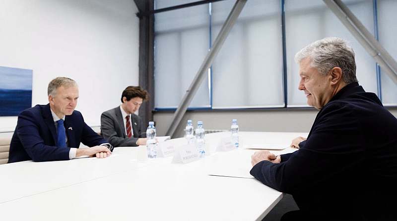 Petro Poroshenko met with the Latvian Ambassador to Ukraine Andris Teikmanis (photo)